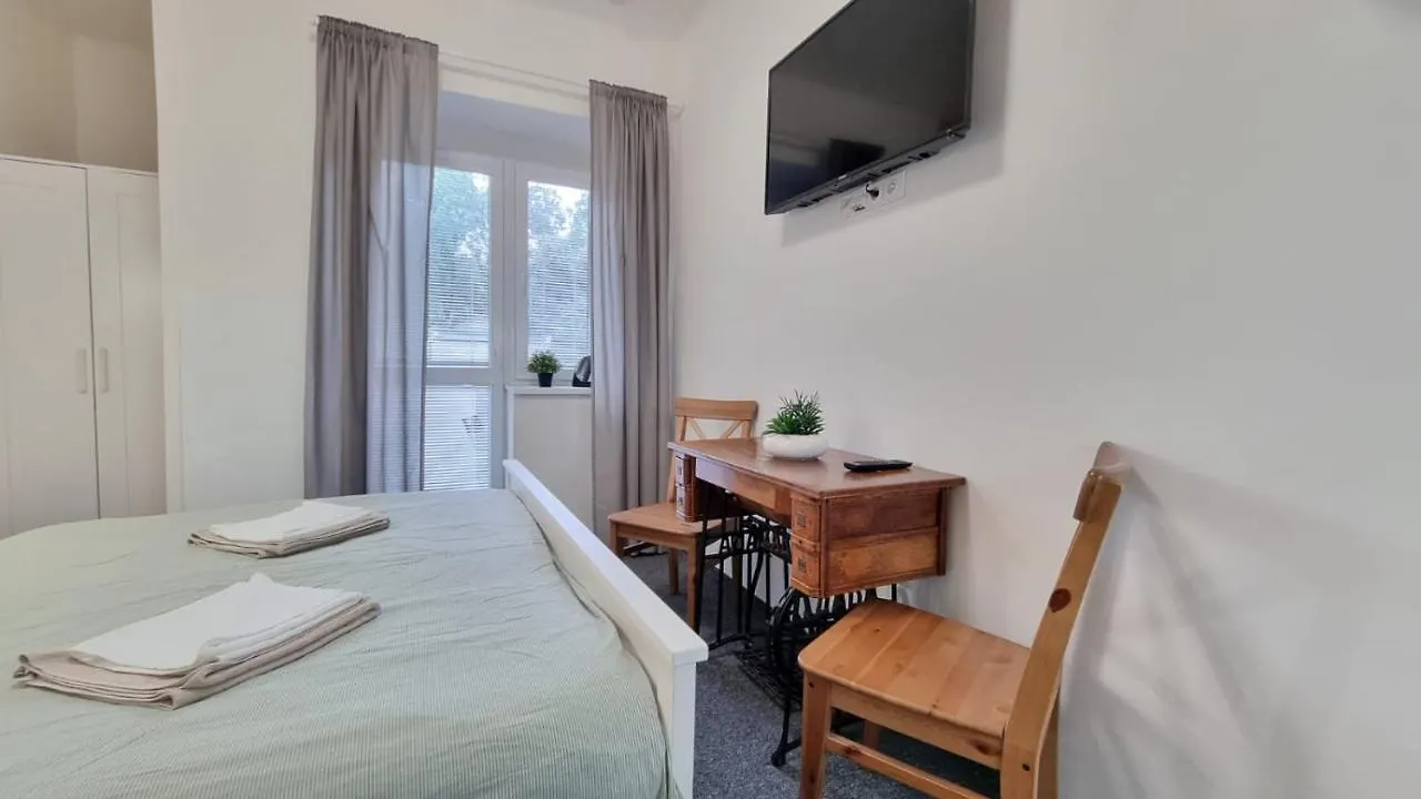 Apartmán Finnem Rentals Jicinska Praha